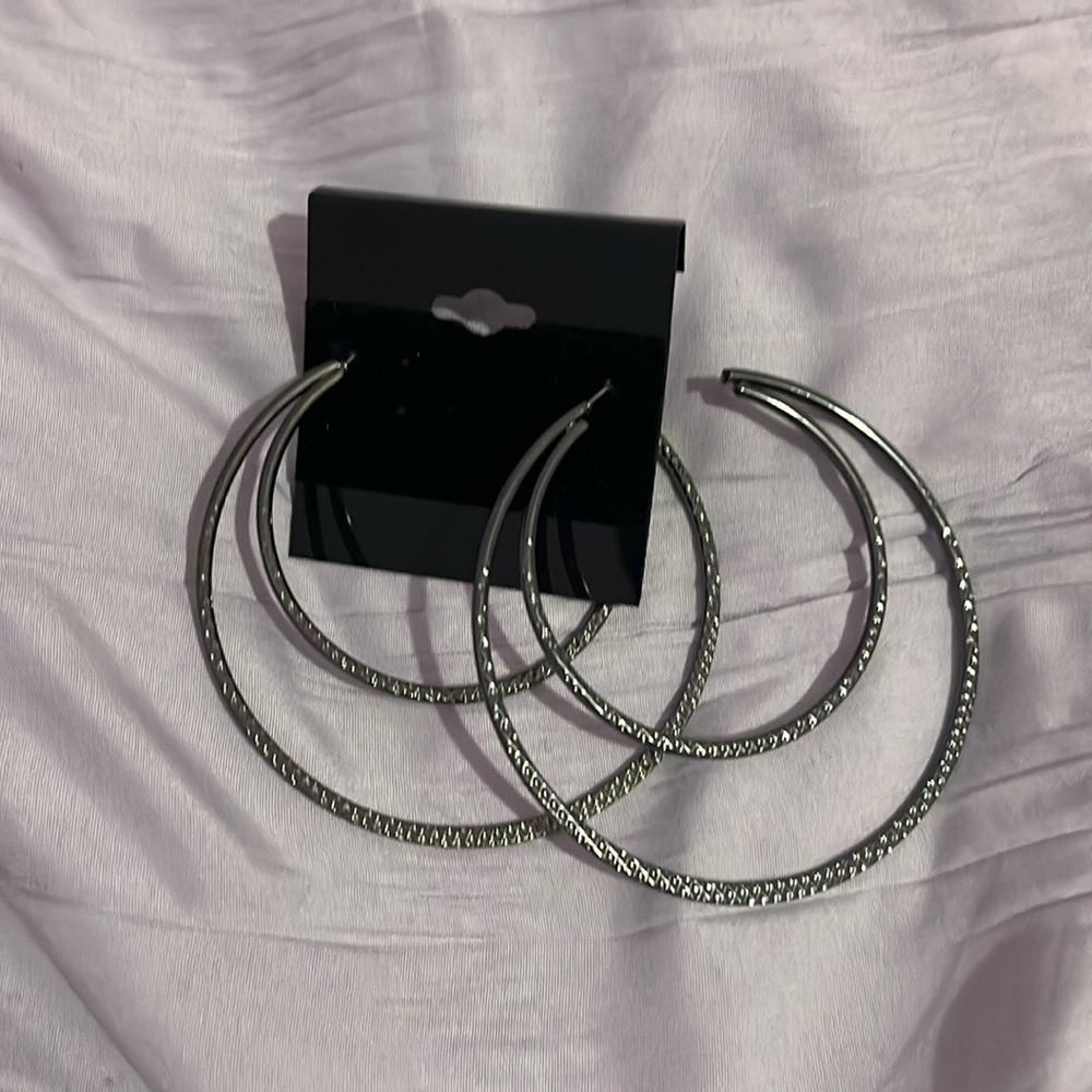 Hoops